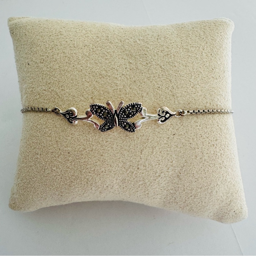 Signed CW Butterfly Bolo Bracelet Adjustable Silver Tone Marcasite Style